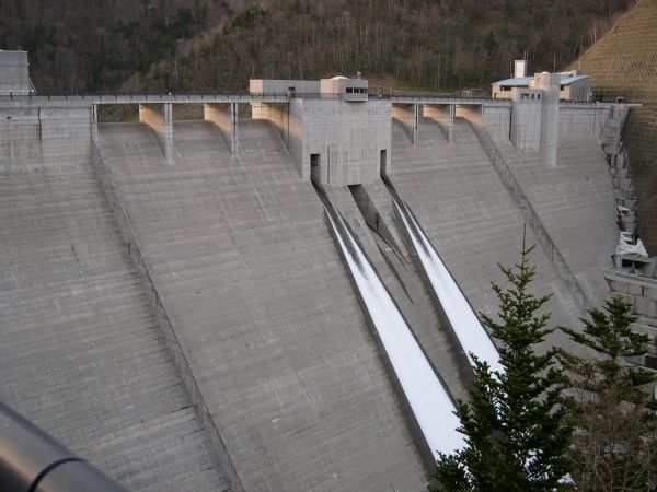 札内川ダム（北海道札内村）